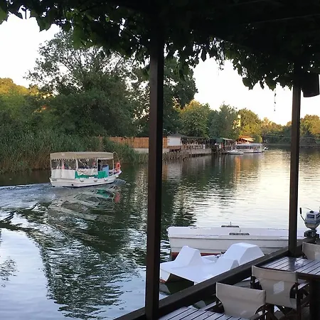 Piccolo (adults Only) Gæstehus Ağva