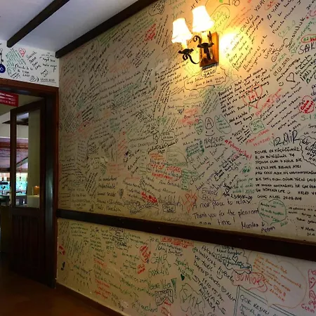 Piccolo (adults Only) Gæstehus