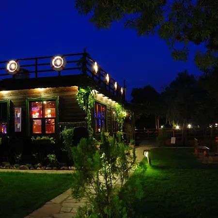 Piccolo (adults Only) بيت ضيافة *