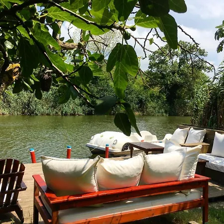 Piccolo (adults Only) Guest house *