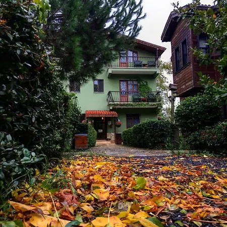 بيت ضيافة Piccolo (adults Only) *